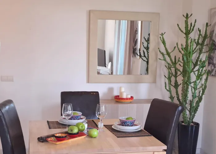 Noctua Valle Golf 015 شقة *